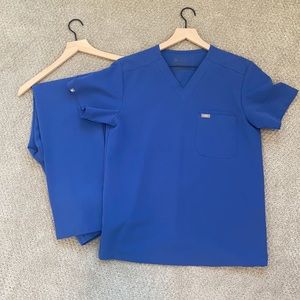 FIGS Scrub Top + Pants Set.